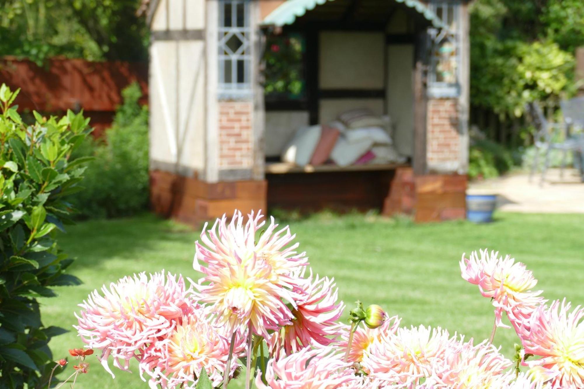Вилла Elms Farm Alderton  Экстерьер фото